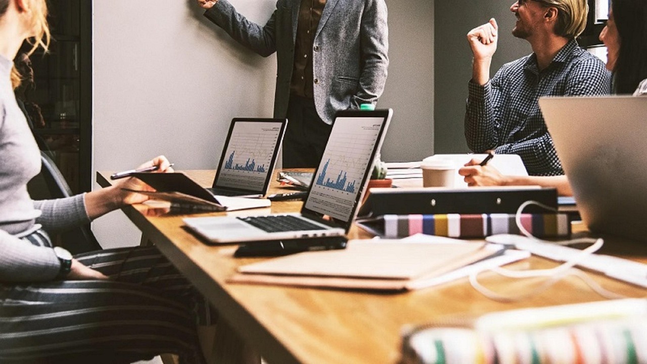 Case Study: Handoffs to Prevent Task Backlog in Small Teams